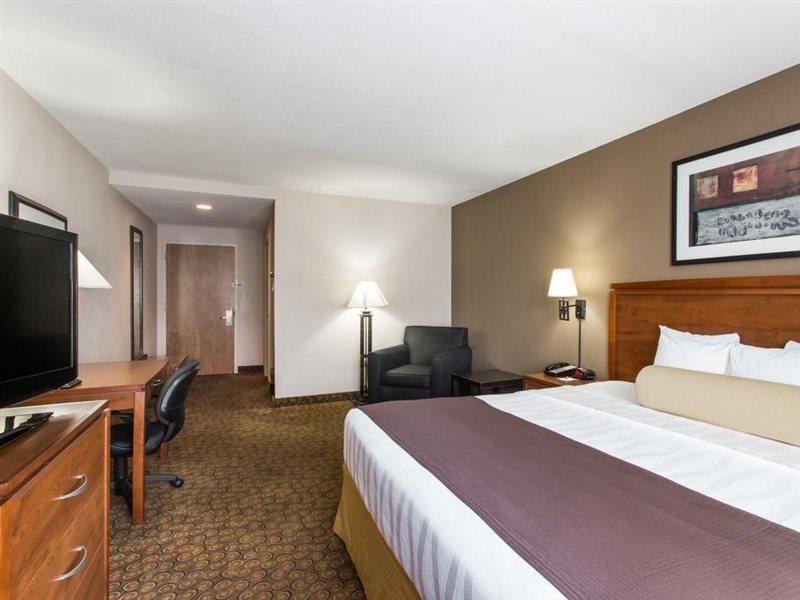 Days Inn & Suites By Wyndham Fort Pierce I-95 Exteriér fotografie