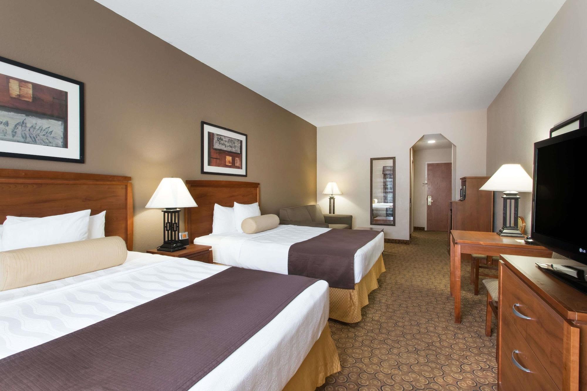 Days Inn & Suites By Wyndham Fort Pierce I-95 Exteriér fotografie