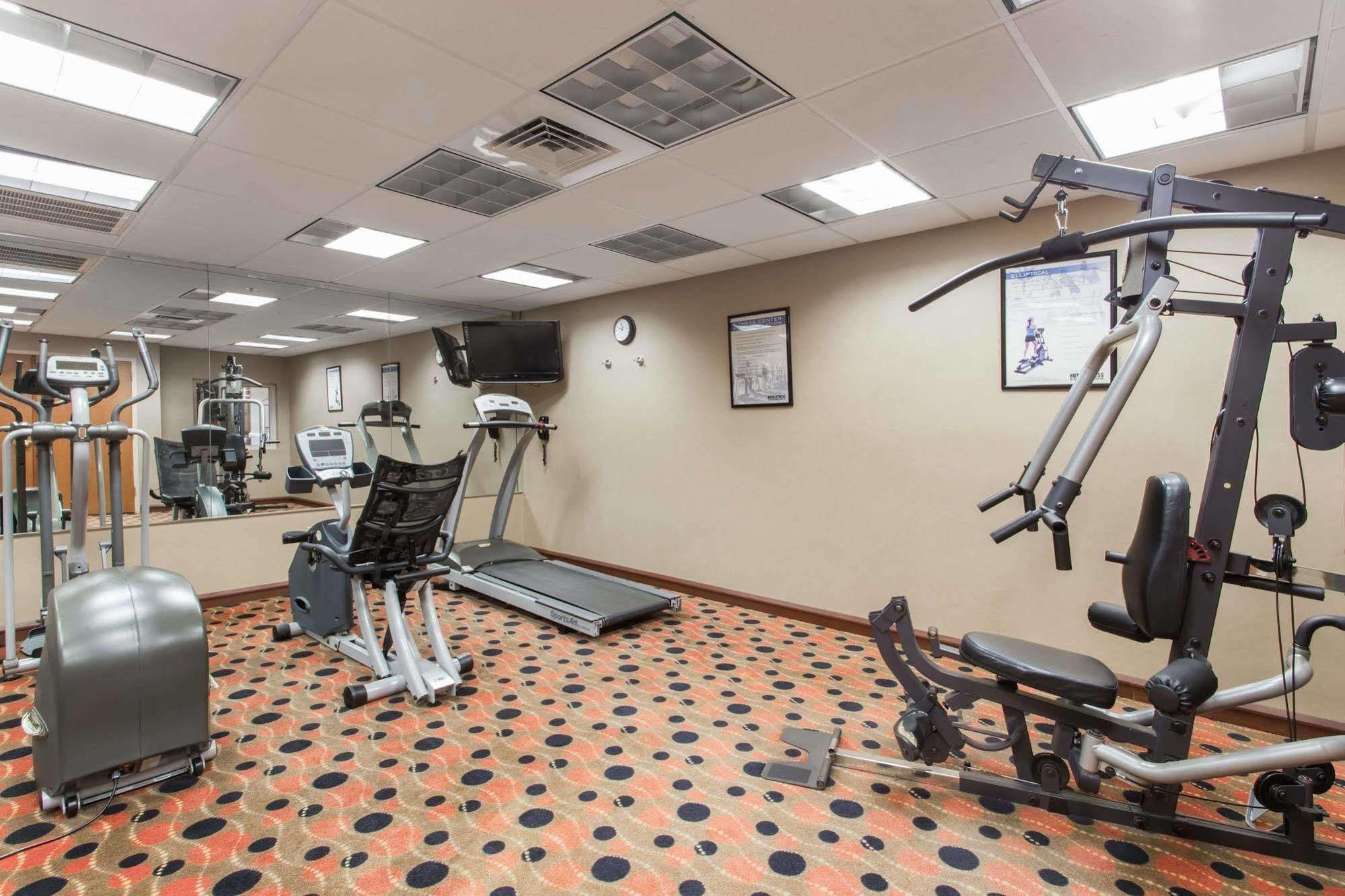 Days Inn & Suites By Wyndham Fort Pierce I-95 Exteriér fotografie